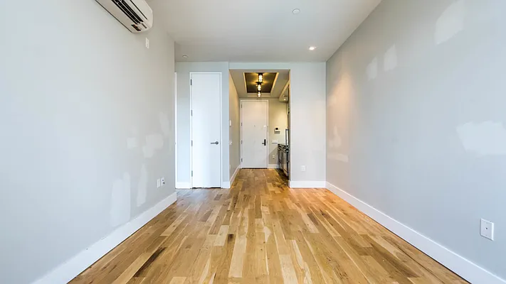 Rented by Nooklyn NYC LLC | media 74