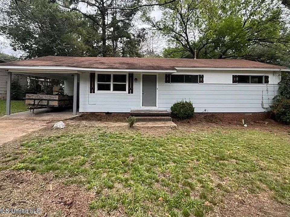 1st image of 1236 E Maria Dr
