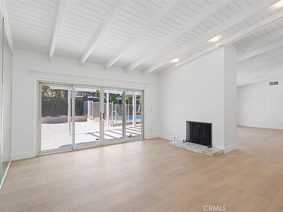 5th image of 23119 Gainford St