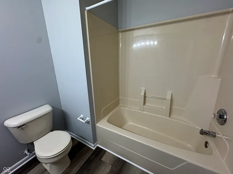 5438 Nighthawk Dr — Photo 23