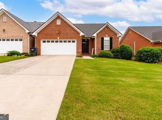 153 Regency Row SW, Calhoun, GA 30701