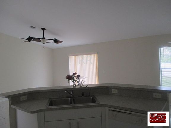 5th image of 1007 NW 9th Ave