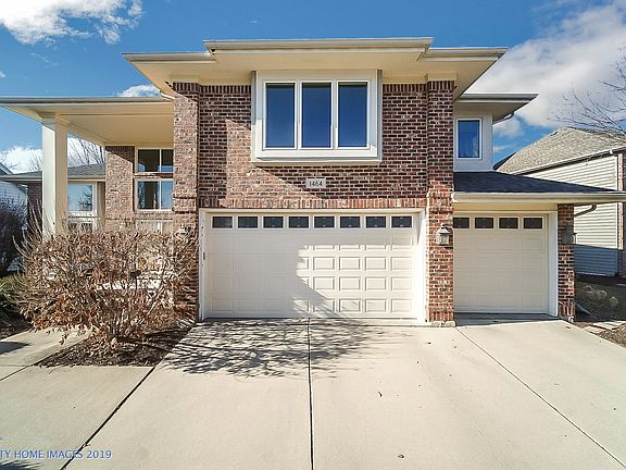 2nd image of 1464 Greenlake Dr