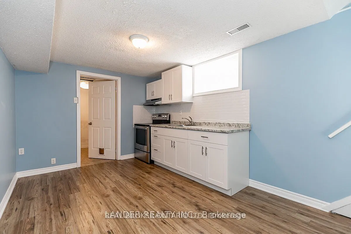 2 bed, $2,000 — Photo 3