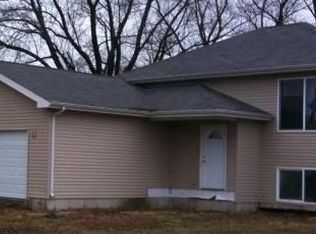 295 Tedmark Ct, Kankakee, IL 60901