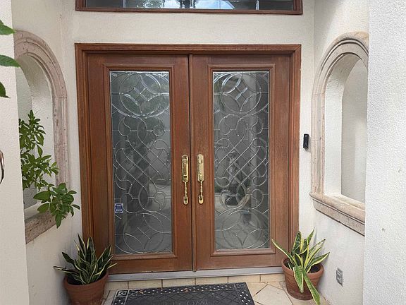 4th image of 206 Chateau La Fitte Ct
