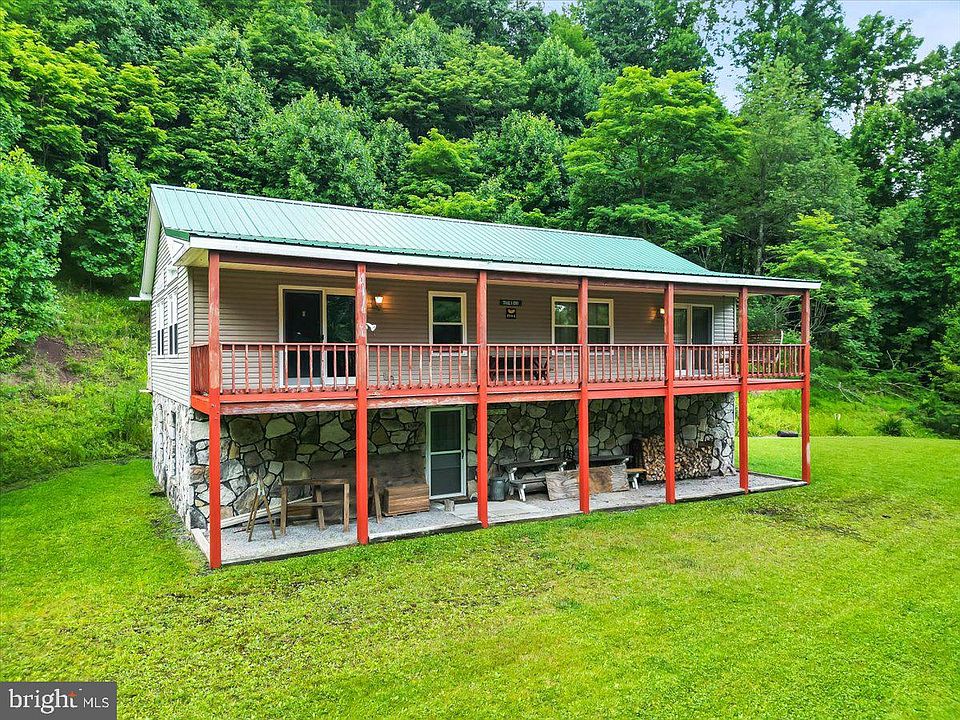 1st image of 611 Timber Trail Rd
