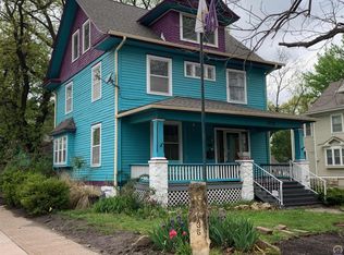 1135 SW Western Ave, Topeka, KS 66604