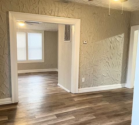 4th image of 420 E Brookside St #432-A