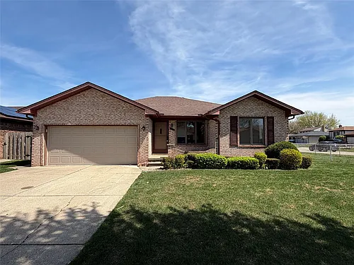 36552 Melbourne Dr Photo 1