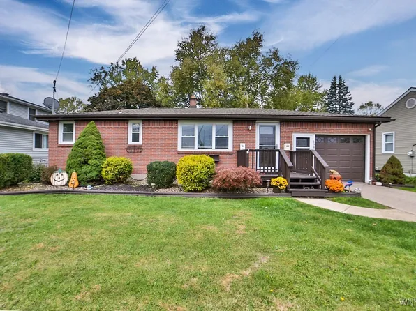 198 Burkhardt Ave, Depew, NY 14043