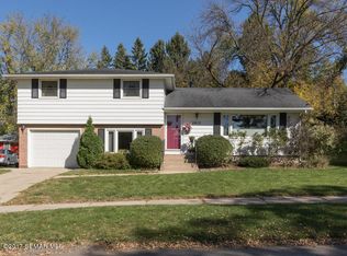 2012 15th Ave NW, Rochester, MN 55901
