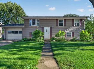 2336 Pebble Beach Dr, Kokomo, IN 46902