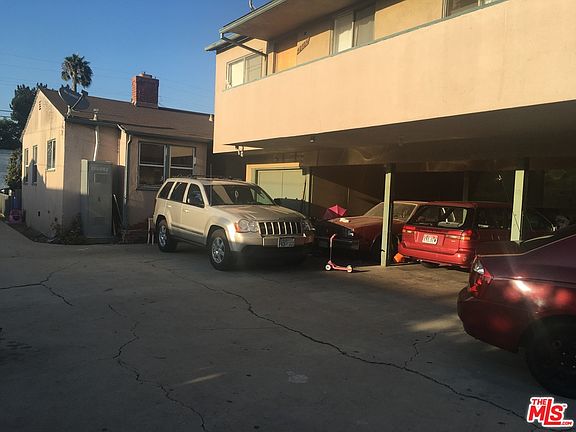 5th image of 4230 W 101st St