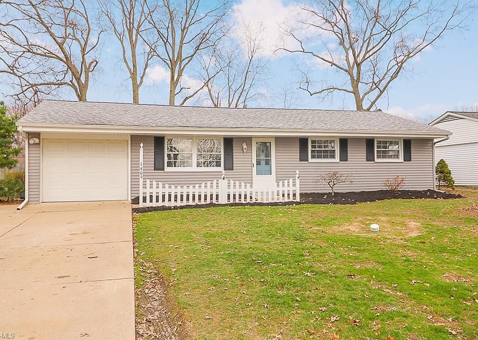 1st image of 1409 Hollyview Dr