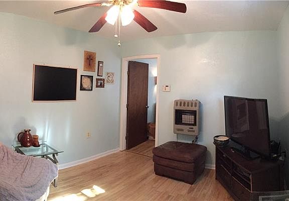 5th image of 2333-35 Louisiana Ave
