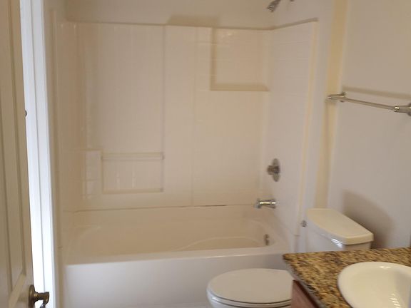 3rd image of 14942 Avenida Venusto Unit 98