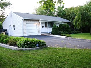 1125 Nugent Ave, Bay Shore, NY 11706