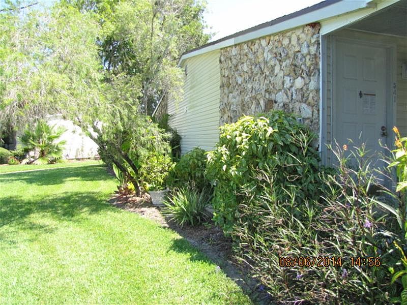 2nd image of 541 7th Pl