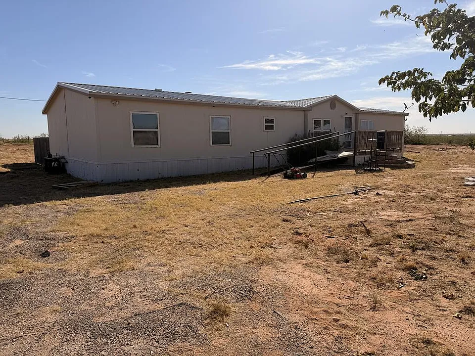 8800 W County Road 166