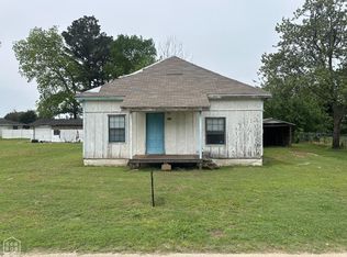 811 Grove St, Lake City, AR 72437