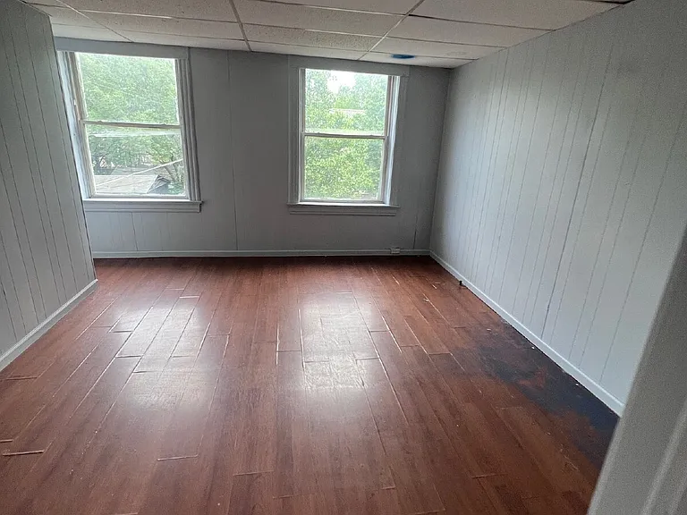 3715 S Compton Ave #2 — Photo 4
