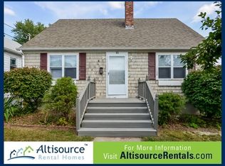 11 Lark Ave, Cranston, RI 02920