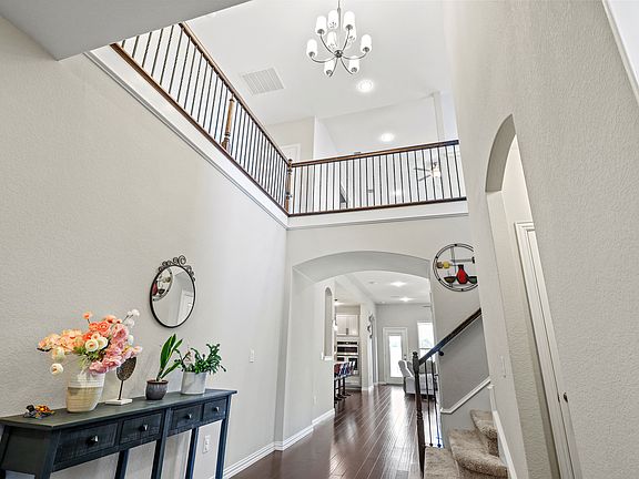 2nd image of 11560 Meadow Hill Way