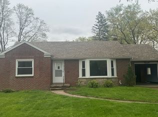 2738 Evergreen Rd, Toledo, OH 43606