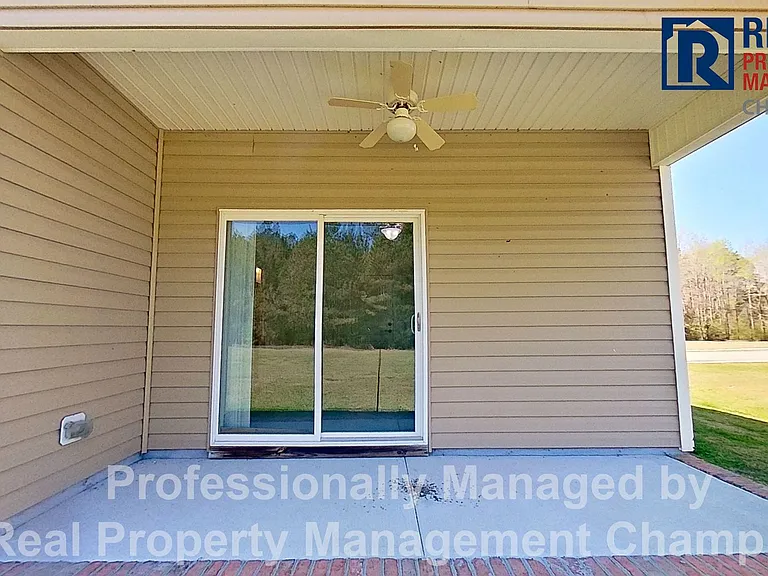 204 Murifield Dr — Photo 35
