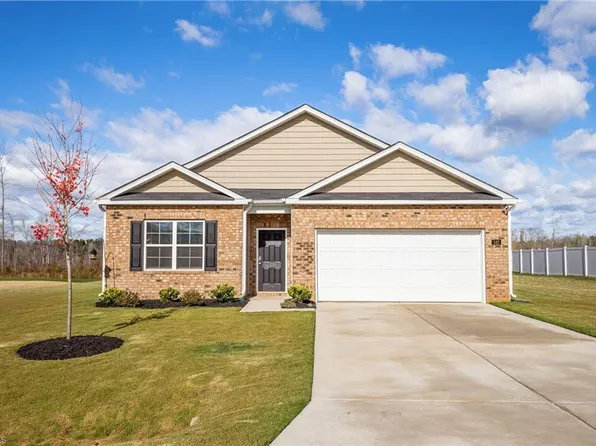 142 Warbler Way, Lexington, NC 27295