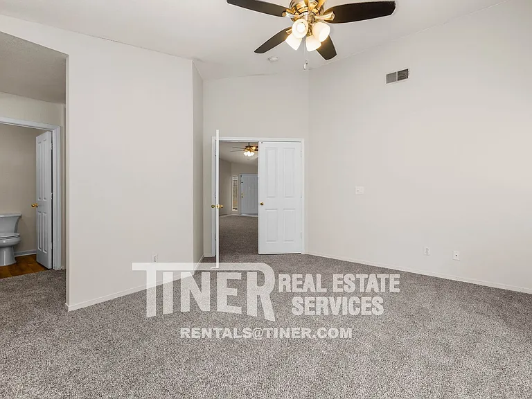 4771 Morgan Oak Ct — Photo 16