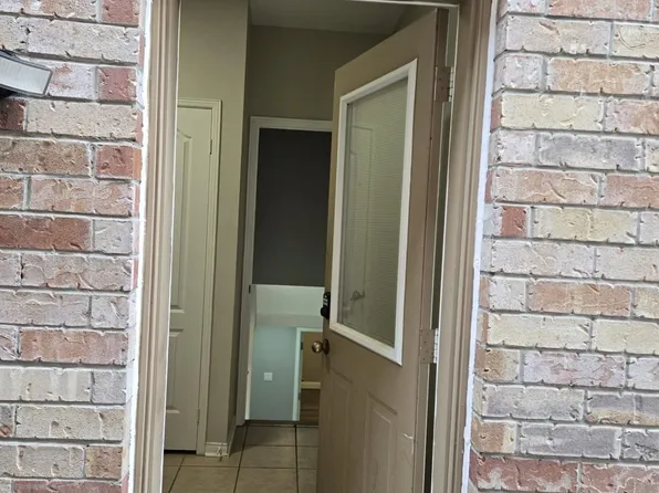 53 Freshspring Dr, Brampton, ON L6R 3H8