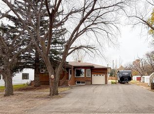 220 1st St W, Ponteix, SK S0N1Z0