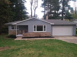 242 W Glenridge Rd, Akron, OH 44319