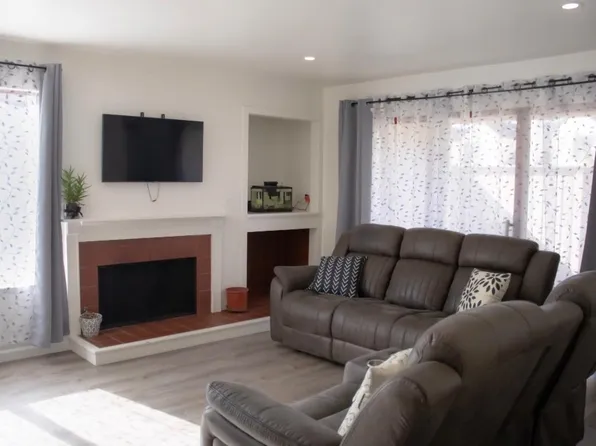 2402 N Main St Unit C, Salinas, CA 93906