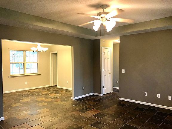 5th image of 4256 Shadowwood Dr