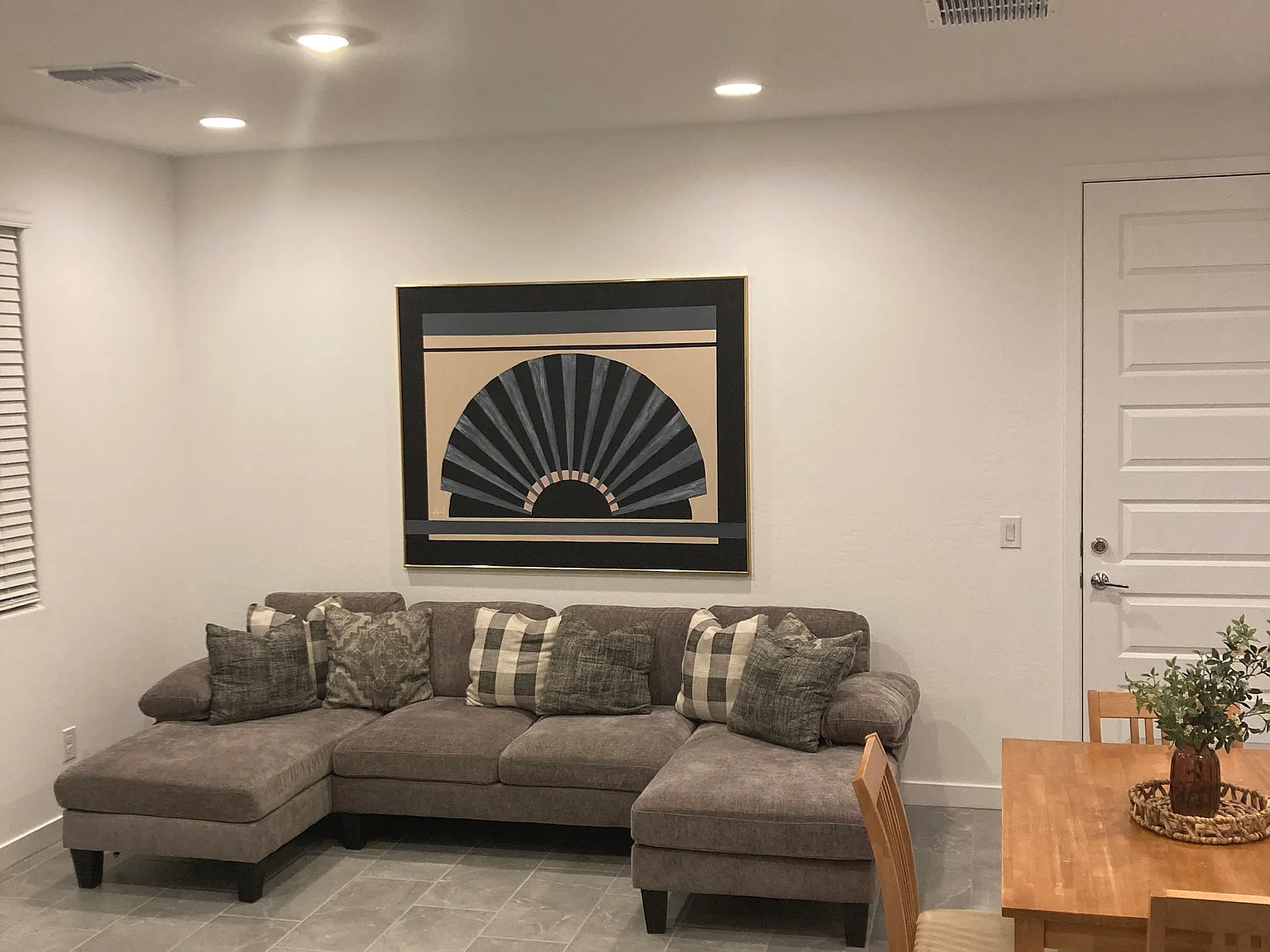 1 bed, 635 sqft, $1,599 — Photo 4