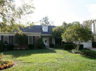 207 Upper Muirfield Ct S, Saint Charles, MO
