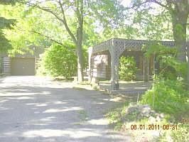1st image of 1016 Betty Ln