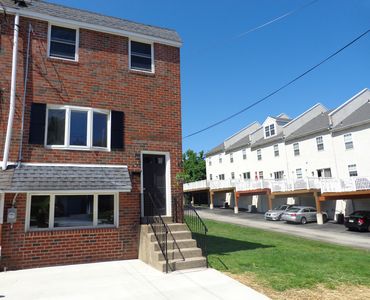 355 W 5th Ave, Conshohocken, PA, 19428