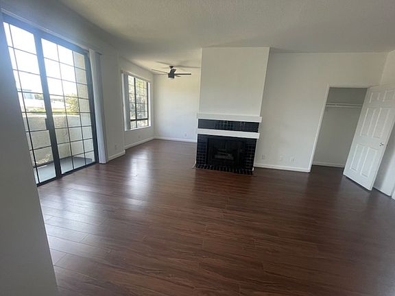3rd image of 3965 Inglewood Blvd APT 102