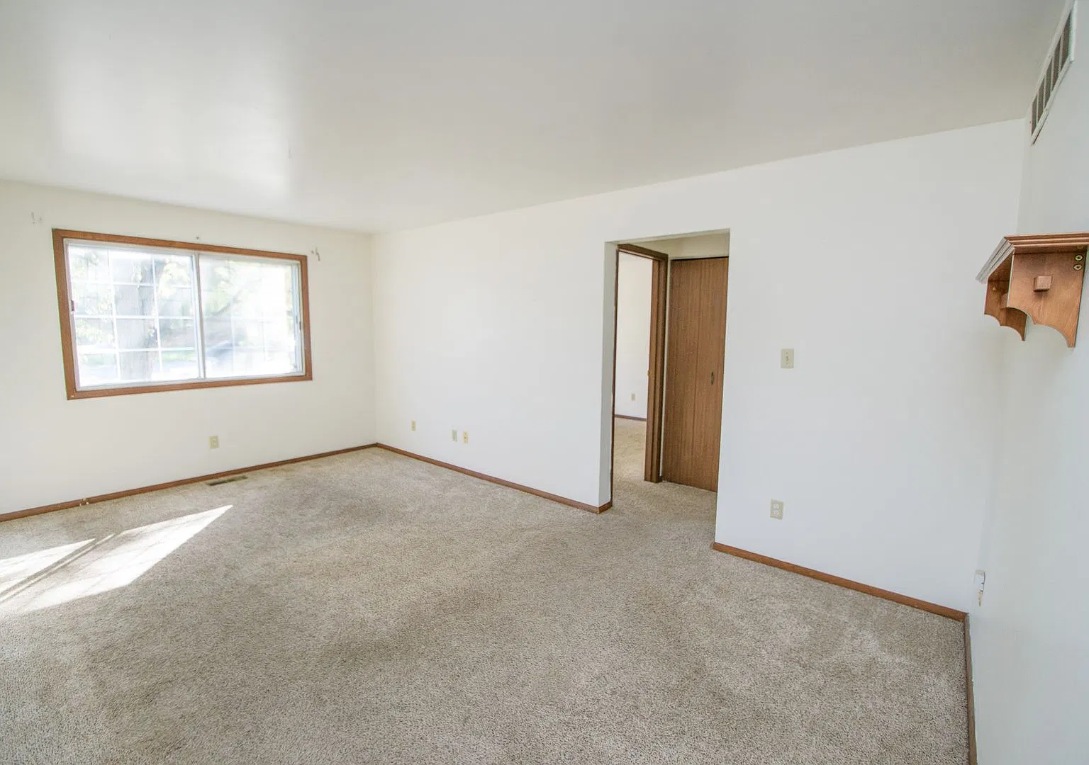 953 High Meadow Drive — Photo 2