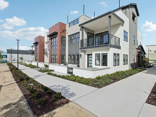 109 10th St, Marina, CA 93933