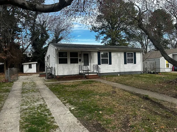 1005 79th St, Newport News, VA 23605