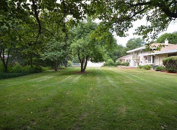 Backyard - Double Lot!