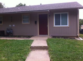 6108 E 152nd St APT B, Grandview, MO 64030