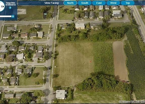 4th image of 925 NW 5th Ave