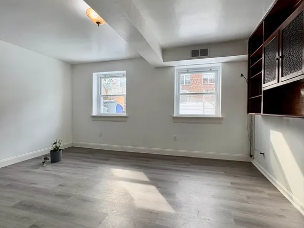 258 Senator Street image 1 of 4