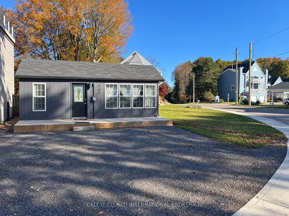381 Front St, Central Elgin, ON N5L 1G2